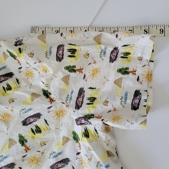 Slate & Stone Casual White Button Down Shirt with Egyptian Playful Print - Picture 6 of 10